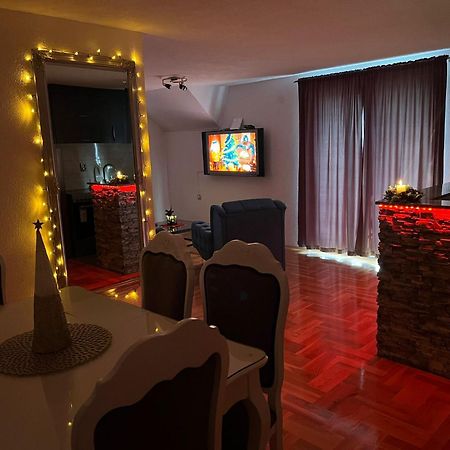 Apartman-Vikendica Mihajlovic บันยาลูกา ภายนอก รูปภาพ