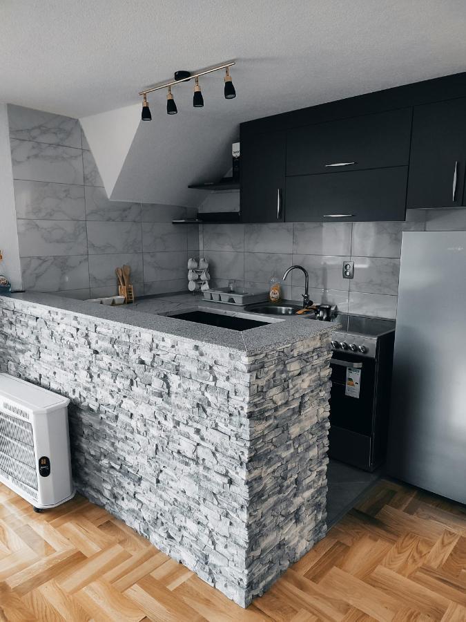 Apartman-Vikendica Mihajlovic บันยาลูกา ภายนอก รูปภาพ
