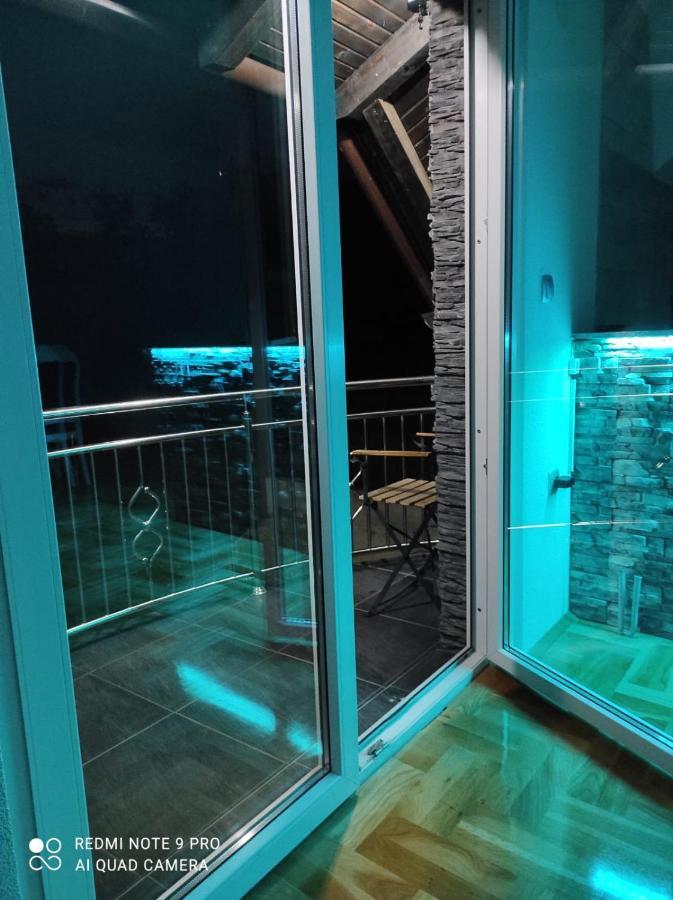 Apartman-Vikendica Mihajlovic บันยาลูกา ภายนอก รูปภาพ