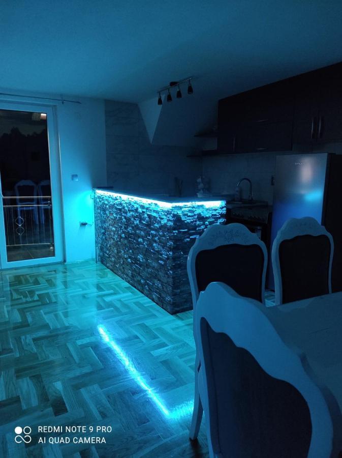 Apartman-Vikendica Mihajlovic บันยาลูกา ภายนอก รูปภาพ
