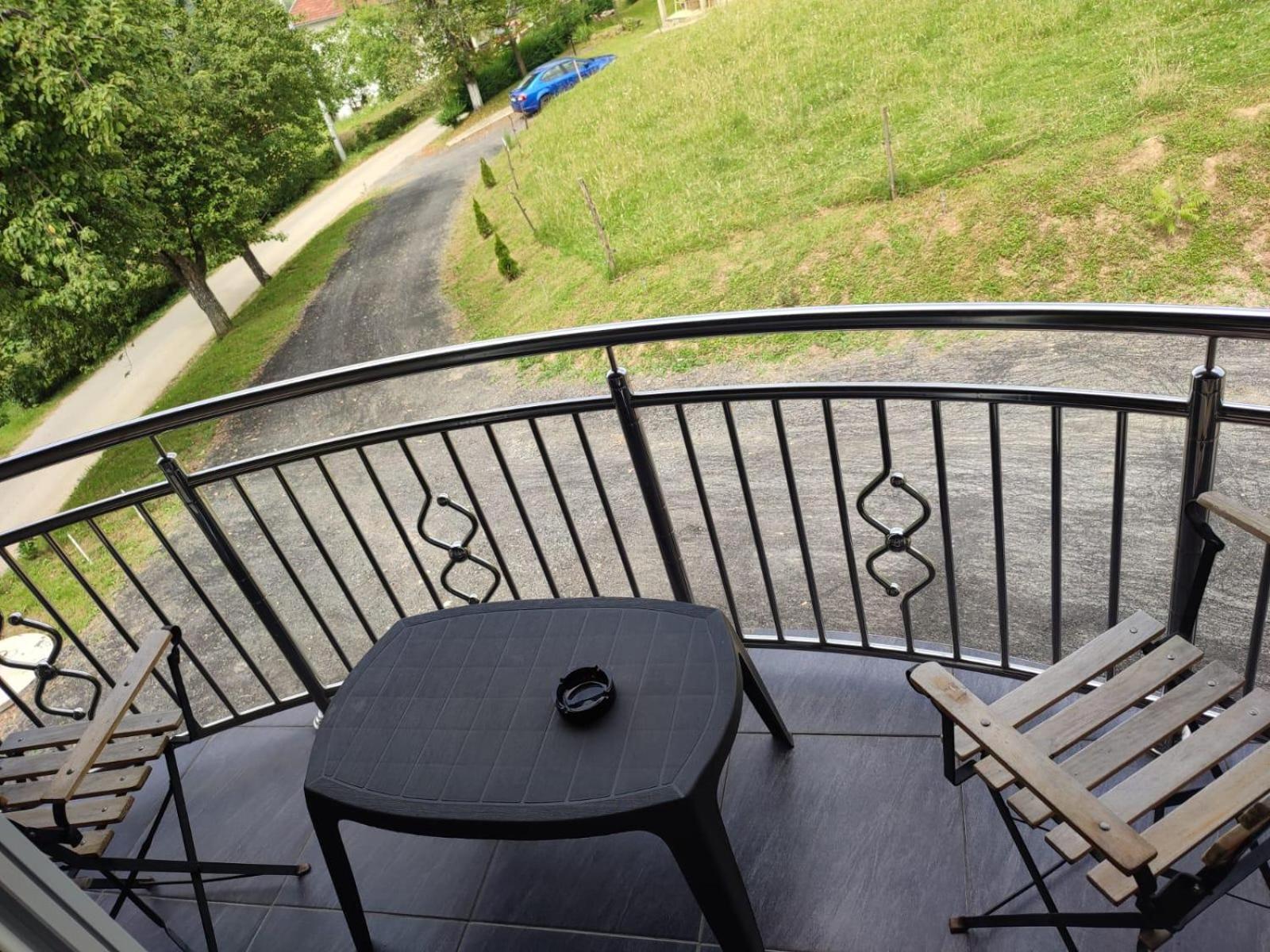 Apartman-Vikendica Mihajlovic บันยาลูกา ภายนอก รูปภาพ